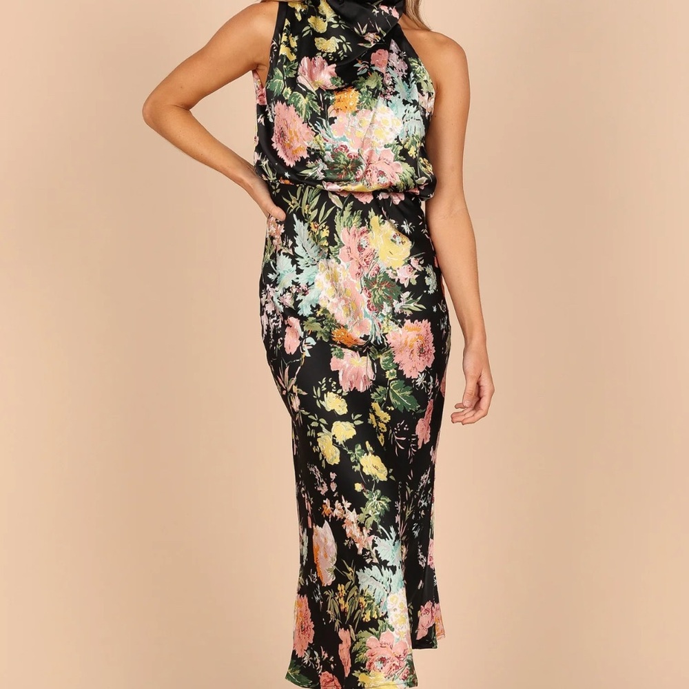 Annabelle Halter Neck Dress - Petal and Pup